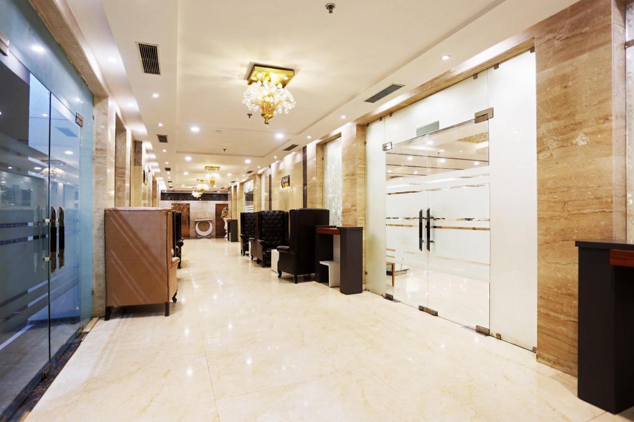 Capital O Green Palms Near Jhilmil Metro Station Otel Yeni Delhi Dış mekan fotoğraf