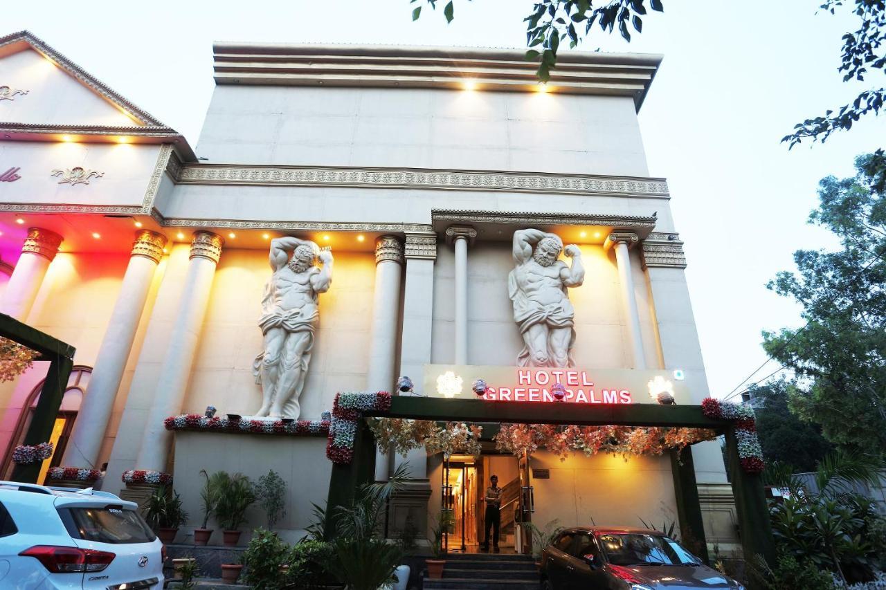 Capital O Green Palms Near Jhilmil Metro Station Otel Yeni Delhi Dış mekan fotoğraf