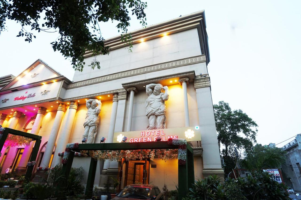 Capital O Green Palms Near Jhilmil Metro Station Otel Yeni Delhi Dış mekan fotoğraf